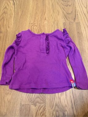 Magnetic Me top